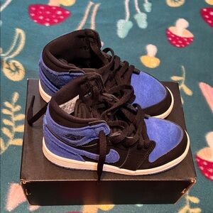 Jordan Kids Black and Blue Sneakers